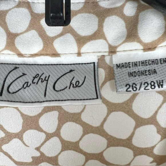 Kathy Che Womens Button-down Top Short Sleeve Plus Size 26/28W - Picture 2 of 6